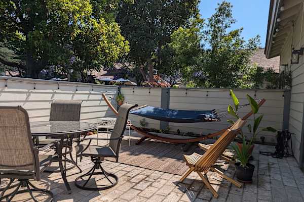 House sit in Goleta, CA, US