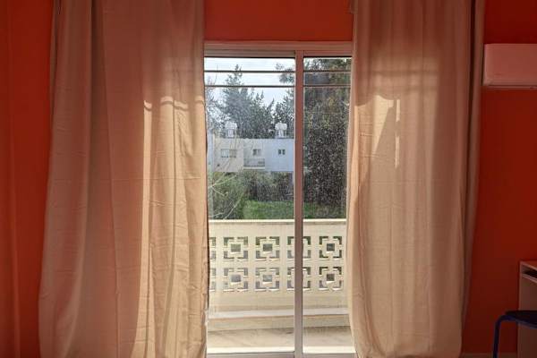 House sit in Paphos, Cyprus