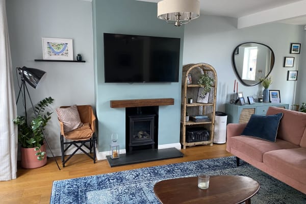 House sit in Kingston upon Thames, United Kingdom