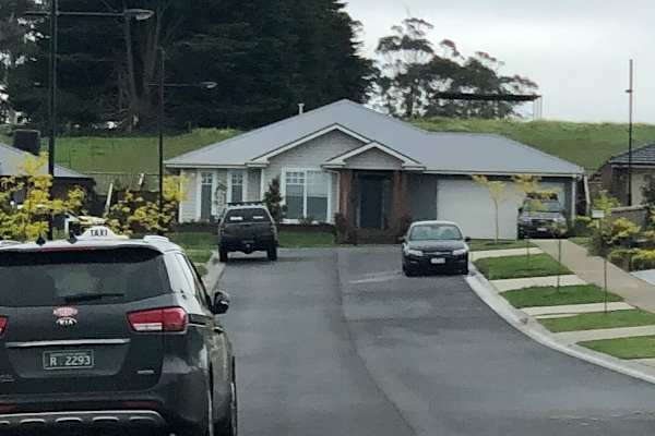 House sit in Warragul, VIC, Australia