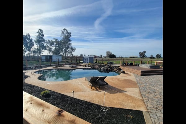 House sit in Lodi, CA, US