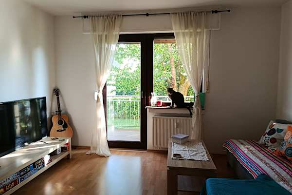 House sit in Troisdorf, Germany