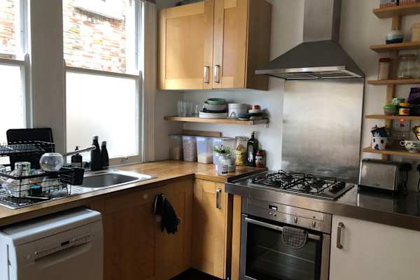 House sit in Crystal Palace, United Kingdom