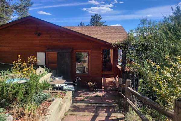 House sit in Evergreen, CO, US