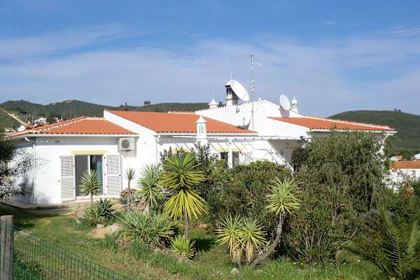 House sit in Silves, Portugal