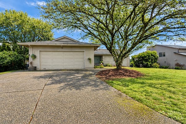 House sit in Beaverton, OR, US