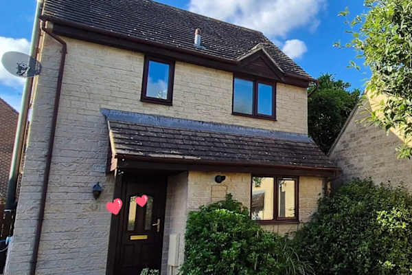 House sit in Witney, United Kingdom