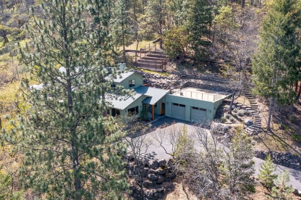 House sit in Ashland, OR, US