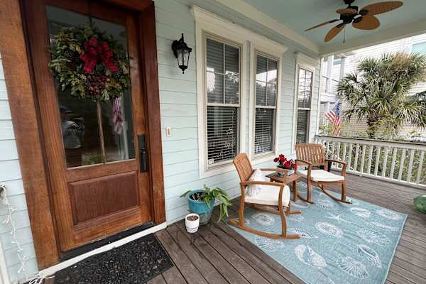 House sit in Charleston, SC, US