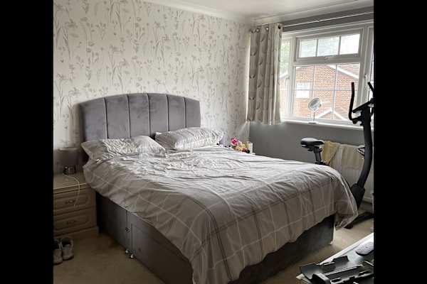 House sit in Cippenham, United Kingdom
