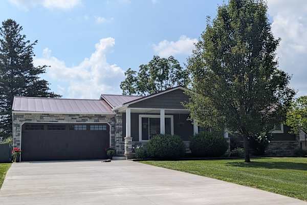 House sit in Fenton, MI, US