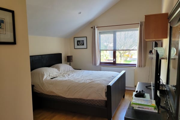 House sit in Pinner, United Kingdom