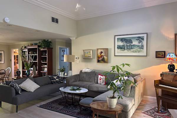 House sit in Sacramento, CA, US