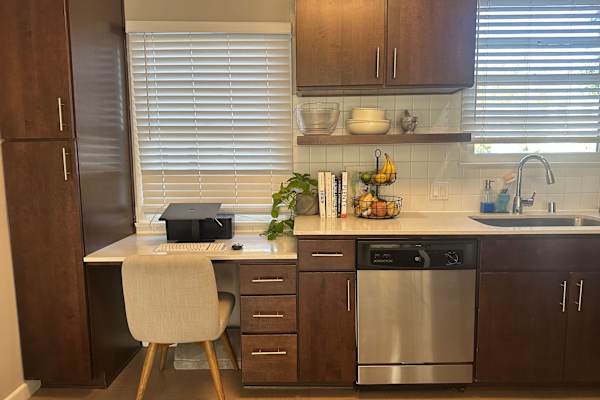 House sit in Santa Monica, CA, US
