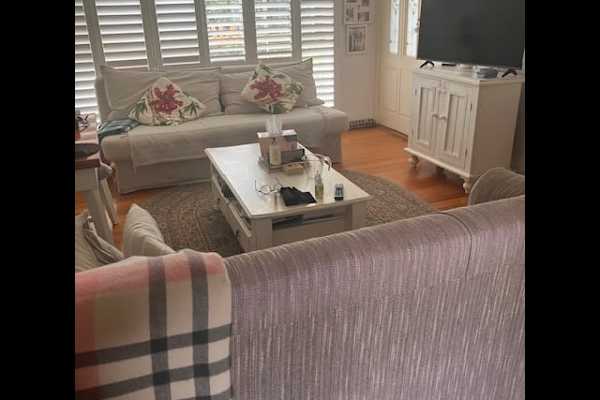 House sit in Frankston East, VIC, Australia