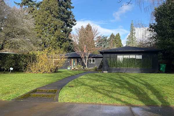 House sit in Portland, OR, US