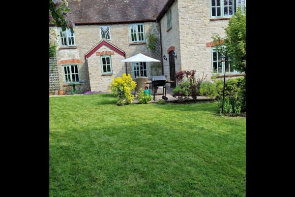 House sit in Shaftesbury, United Kingdom