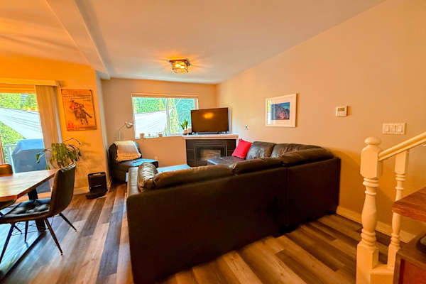 House sit in Squamish, BC, Canada