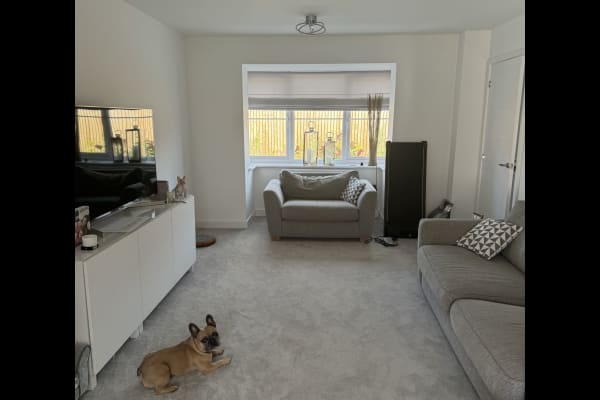 House sit in Edwalton, United Kingdom