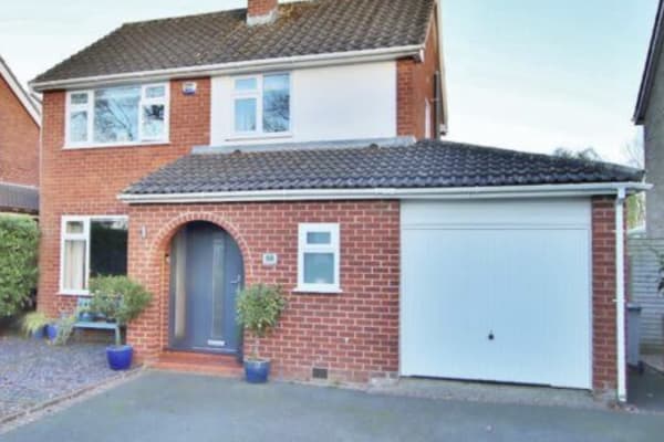 House sit in Bromborough, United Kingdom