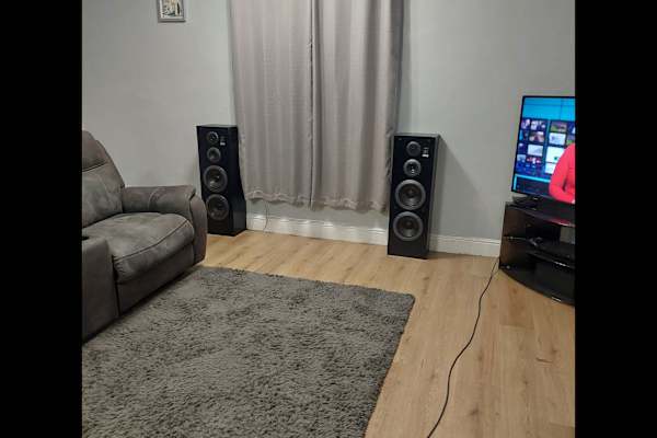 House sit in Mexborough, United Kingdom