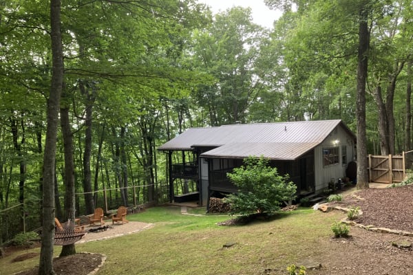 House sit in Asheville, NC, US