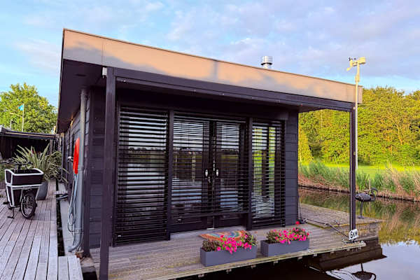 House sit in Bennebroek, Netherlands