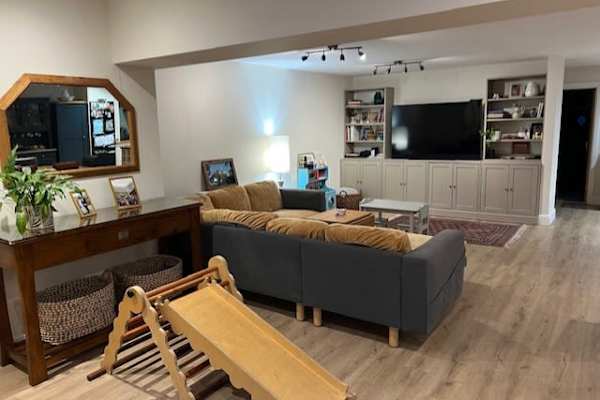 House sit in Goring, United Kingdom