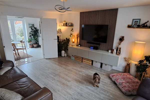 House sit in Crewe, United Kingdom