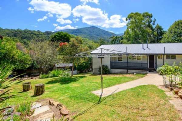 House sit in Melbourne, VIC, Australia