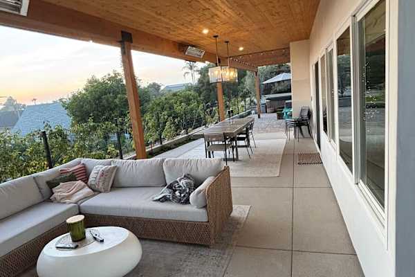 House sit in Carlsbad, CA, US