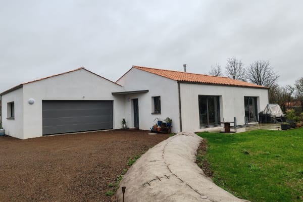 House sit in Commequiers, France