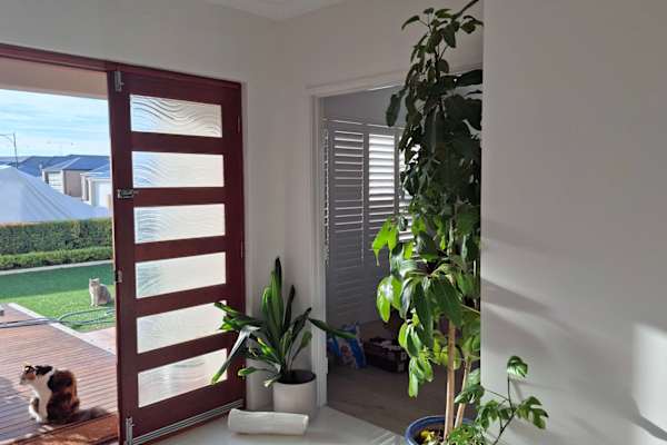 House sit in Perth, WA, Australia