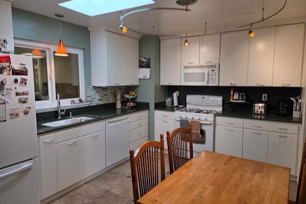 House sit in Livermore, CA, US