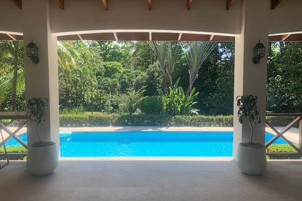 House sit in Ojochal, Costa Rica