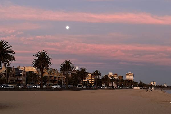 House sit in Melbourne, VIC, Australia