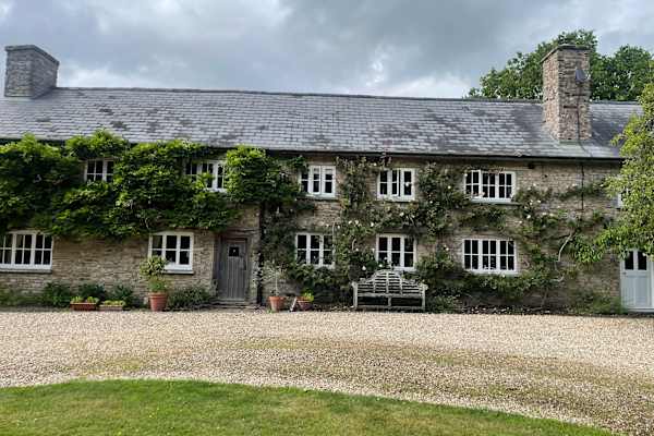 House sit in Shillingford, United Kingdom