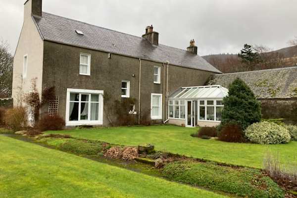 House sit in Peebles, United Kingdom