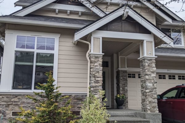 House sit in Issaquah, WA, US