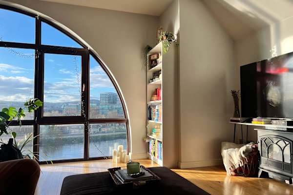 House sit in Belfast, United Kingdom