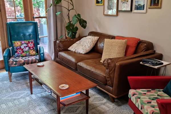 House sit in Melbourne, VIC, Australia