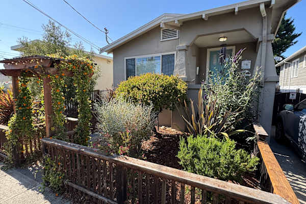 House sit in Berkeley, CA, US