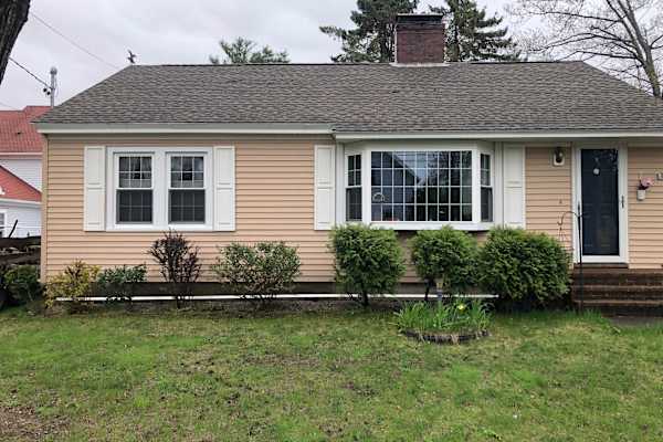 House sit in Saco, ME, US