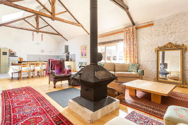 House sit in Criteuil-la-Magdeleine, France