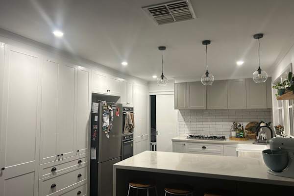 House sit in Melbourne, VIC, Australia