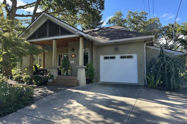 House sit in Medford, OR, US