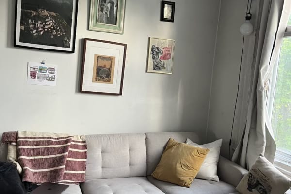 House sit in Montréal, QC, Canada