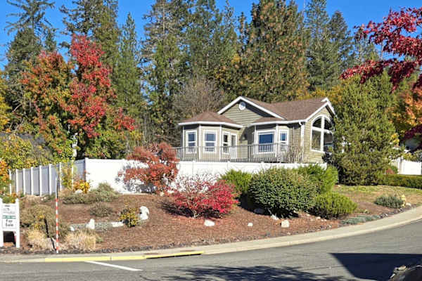House sit in Grants Pass, OR, US