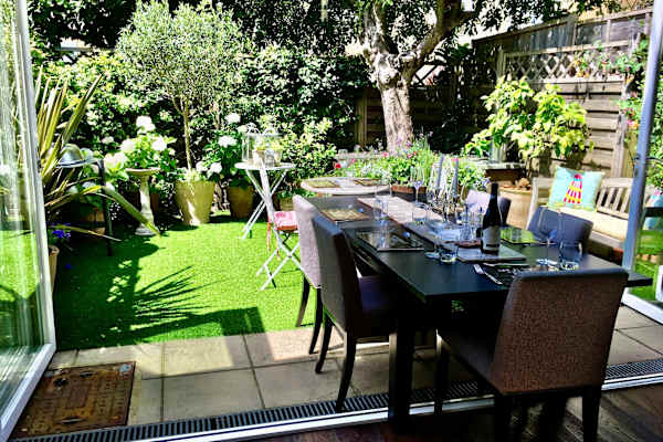 House sit in Chiswick, United Kingdom