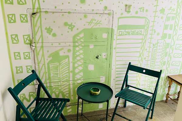 House sit in Budapest, Hungary